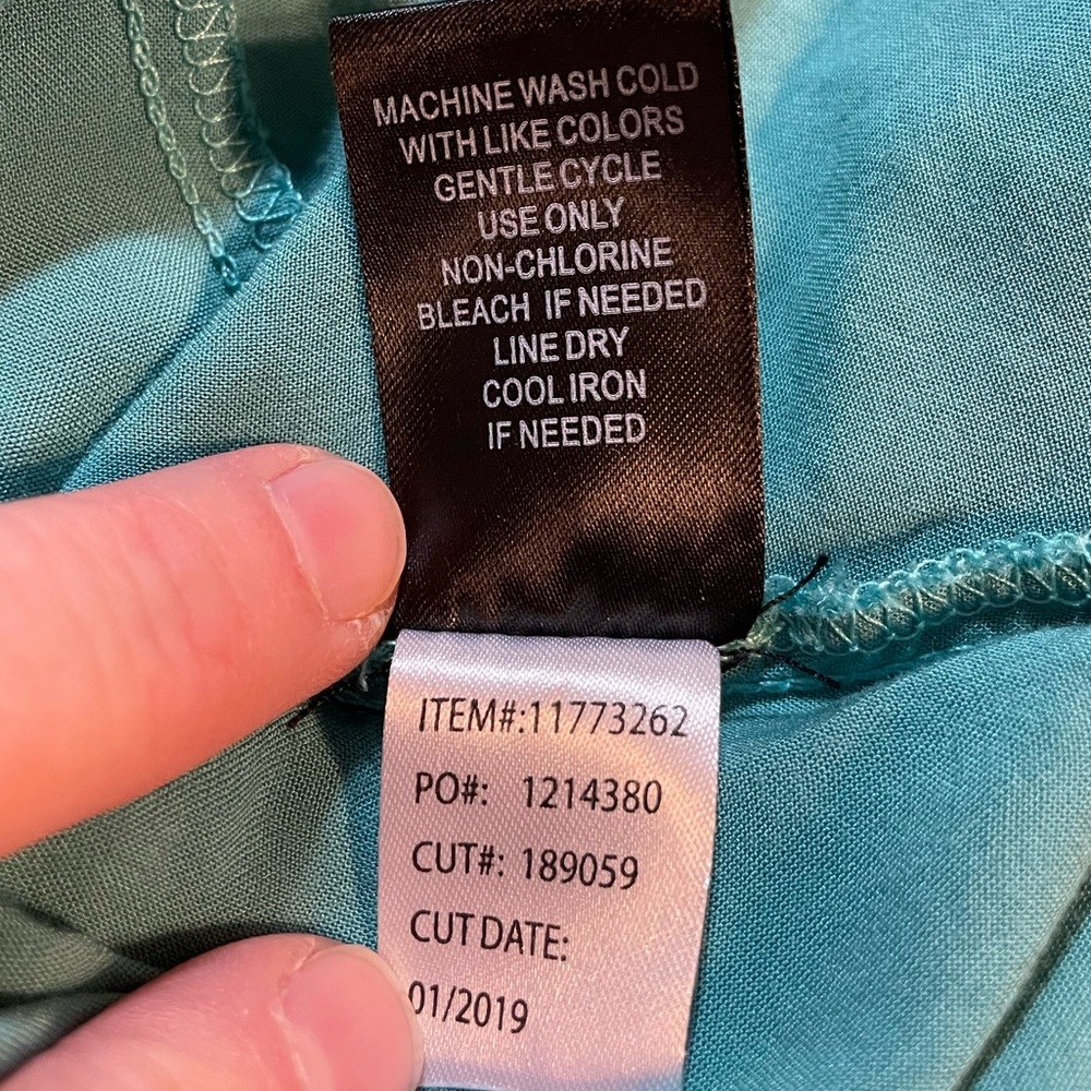Torrid flowy teal spaghetti strap tank w/ floral pattern plus sz 5X - Picture 11 of 11